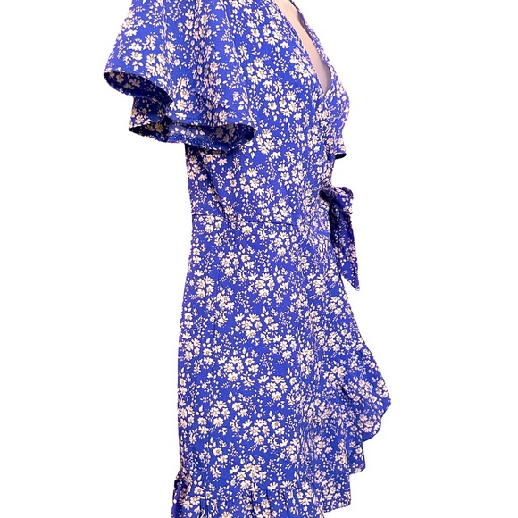 Spring/Summer Wrap Dress - Picture 6 of 6